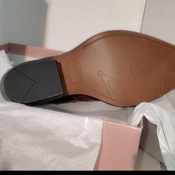 Franco Sarto Lance 2 Western Boots, Side Zip, Women, Size 7 M. New with box. - Picture 4 of 7